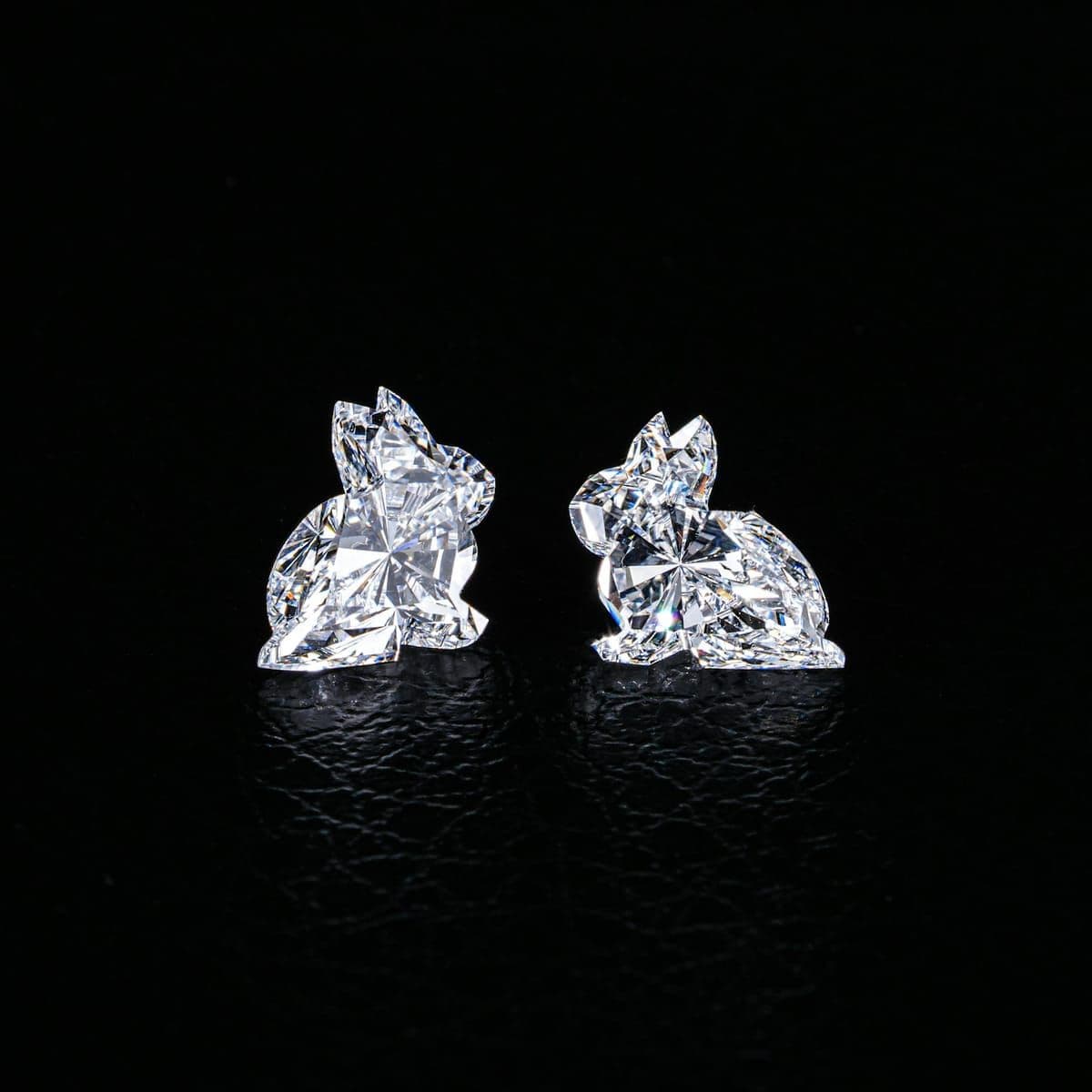 Cat-shaped diamonds