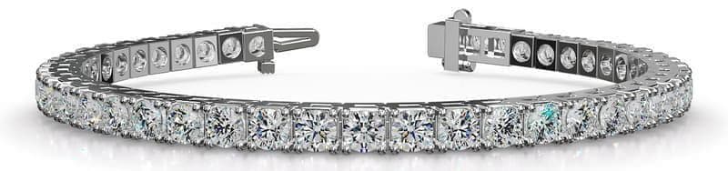 4 Prong Classically Designed Bracelet