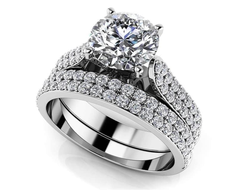 Splendid Romance Four Row Matching Bridal Set