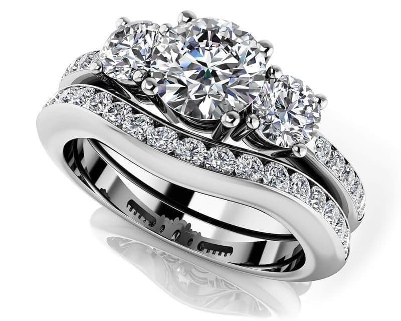 Romantic Dreams Three Stone Bridal Set