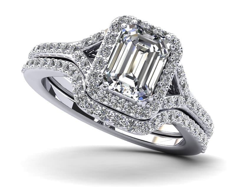 Emerald Cut Halo Diamond Bridal Set Ring with Split Shank