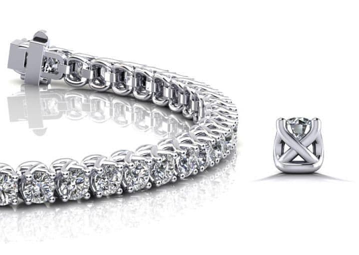Tennis Bracelet With Round Diamonds And Swirl
