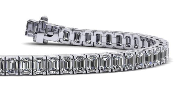 Sparkling Emerald Cut Diamond Bracelet