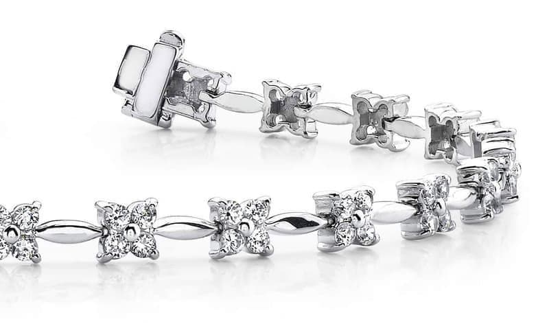 Flower Shaped Link Diamond Bracelet